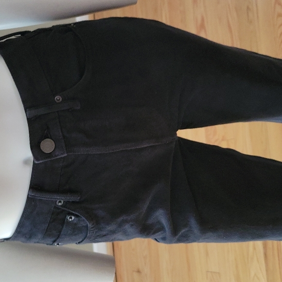 GRLFRND mica cropped in changing skies - Picture 5 of 16